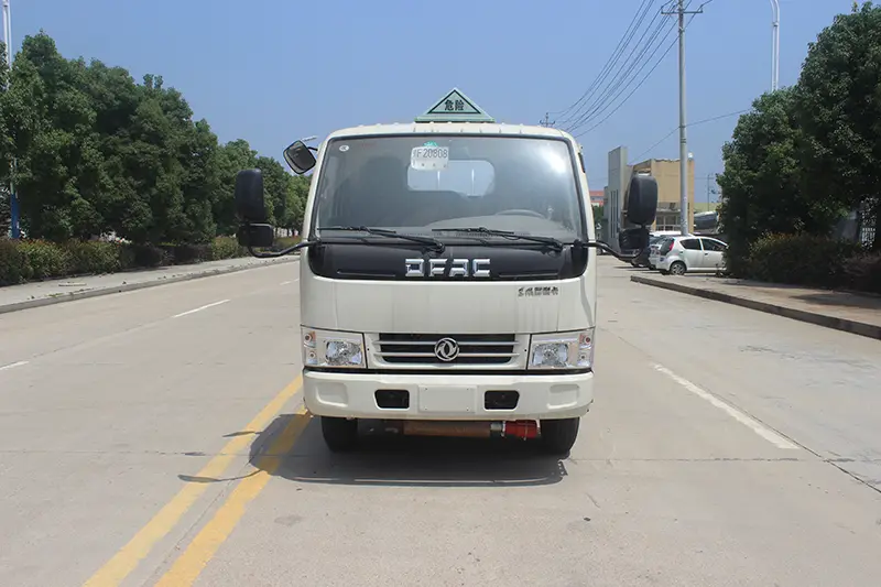 Camión cisterna de repostaje