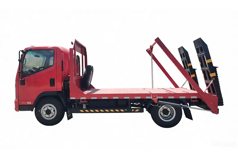 Camión de basura con brazo oscilante